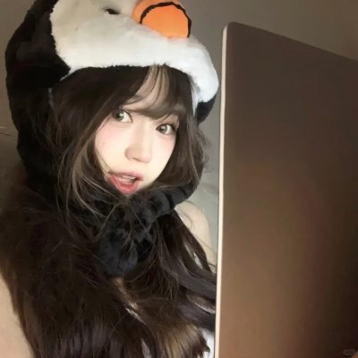 四月的女儿海报